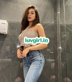 Sexy Call Girl in Mumbai